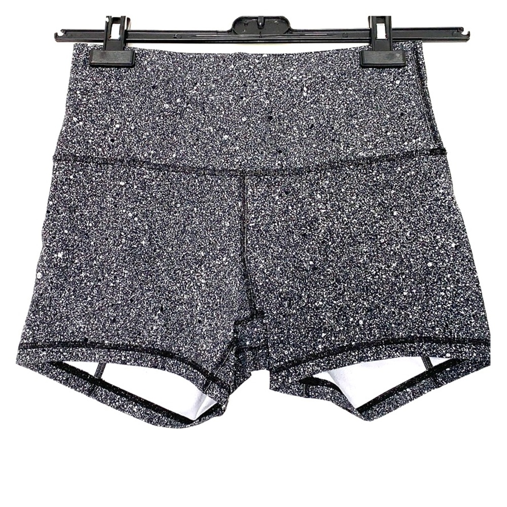 Lululemon Align 4” shorts.
